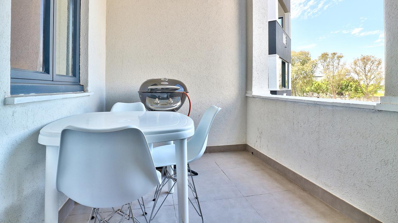 Greenpoint Apartments Cape Town Exterior photo