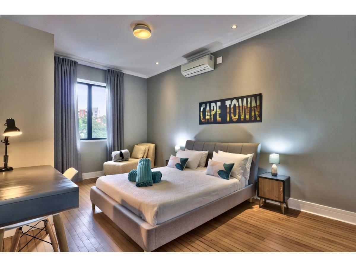Greenpoint Apartments Cape Town Exterior photo
