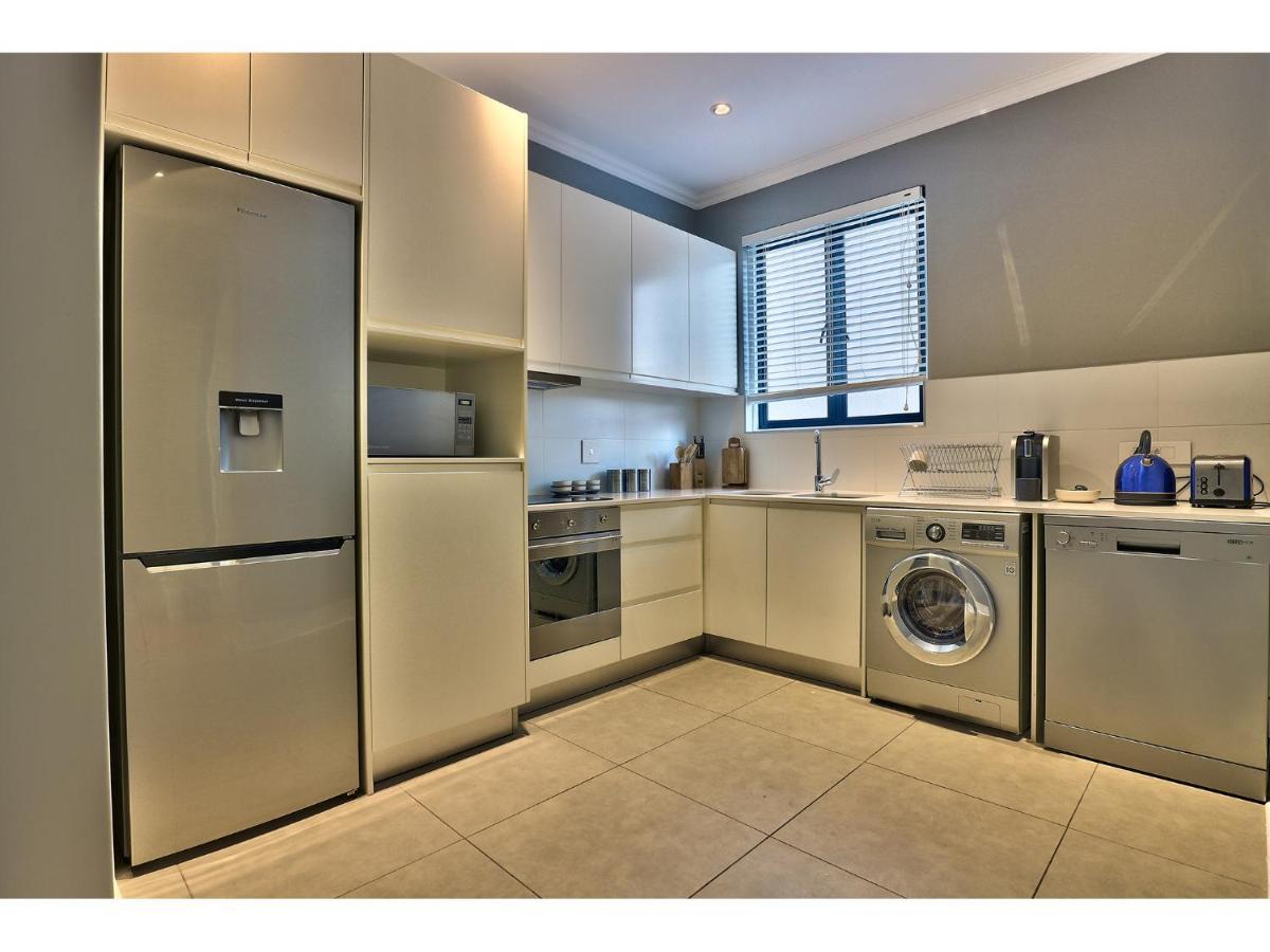 Greenpoint Apartments Cape Town Exterior photo